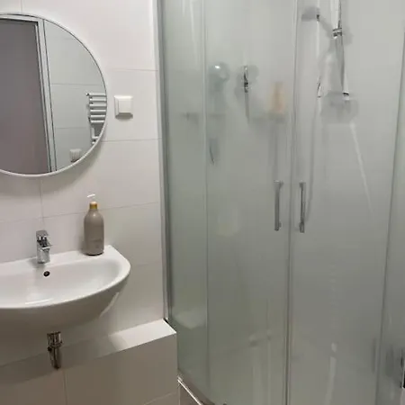Mit 2 Im Belgischen Viertel * Colónia